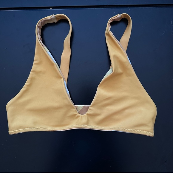 Seea Reversible Bikini Set - Picture 3 of 9